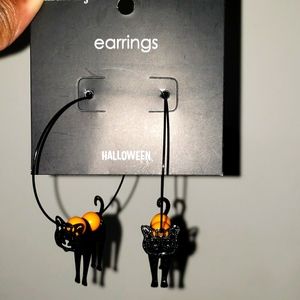 HALLOWEEN CAT EARRINGS *LOWEST PRICE *